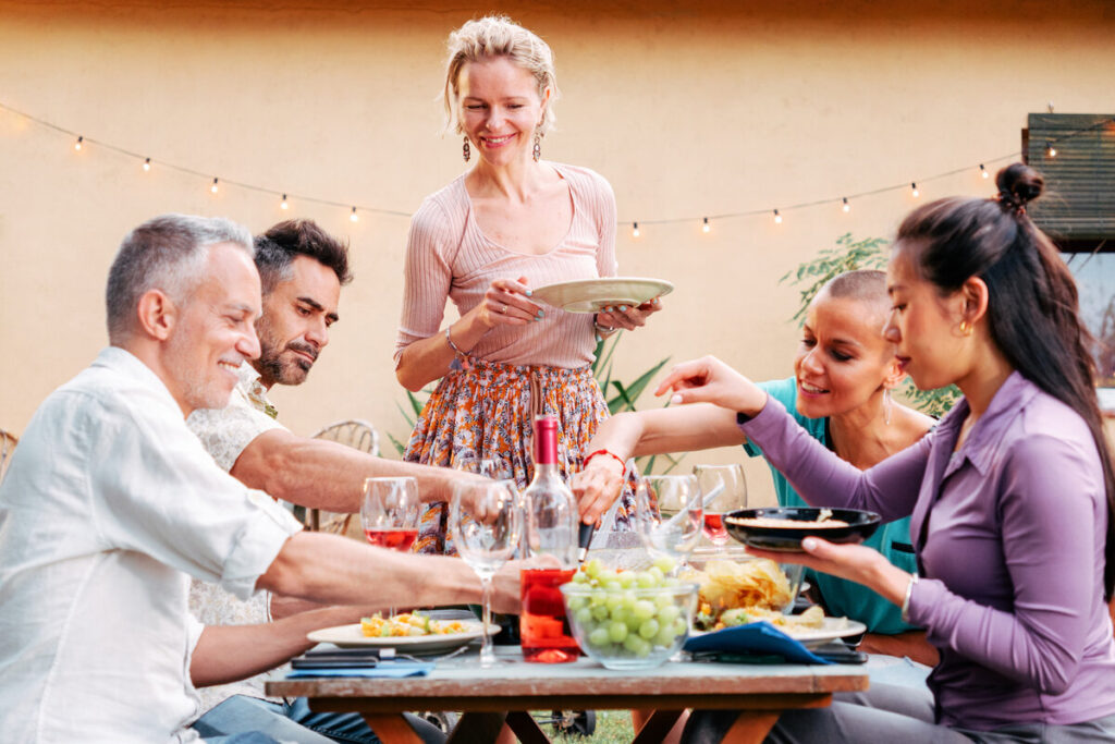 Savoring the Scene: The Best Dining Experiences Near Theodore Roosevelt Island